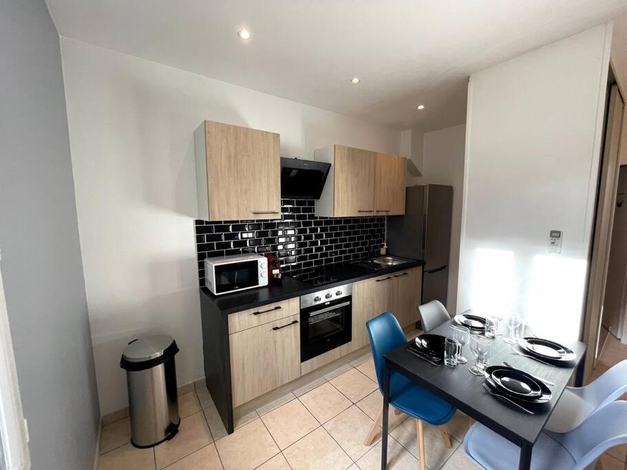 Appartement T2 Pour 3 Personnes Marseille Eksteriør billede