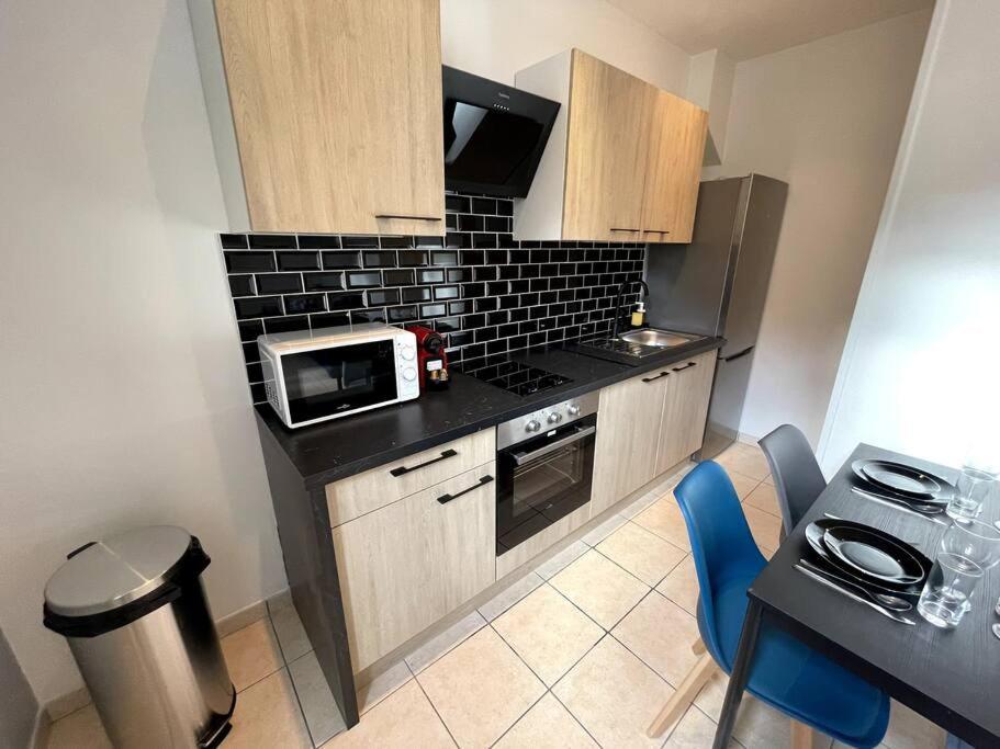 Appartement T2 Pour 3 Personnes Marseille Eksteriør billede