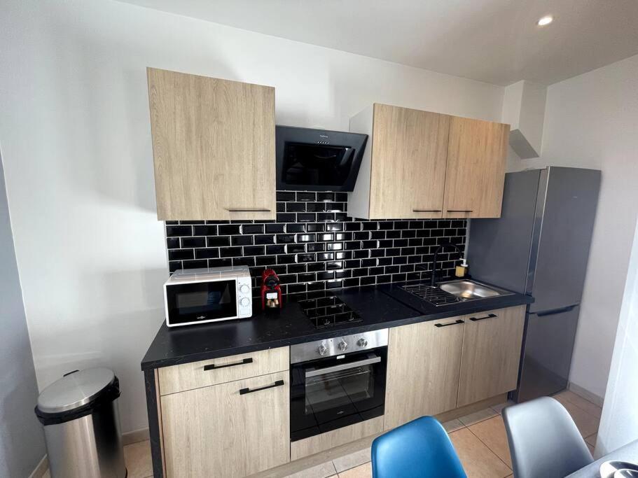 Appartement T2 Pour 3 Personnes Marseille Eksteriør billede